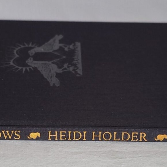 Crows: An Old Rhyme Illustrations Heidi Holder 9"x11" HC DJ 1st Ed 1987 Ex Cond - Picture 12 of 13
